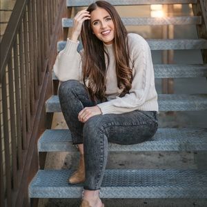 Meet your Posher, Tara